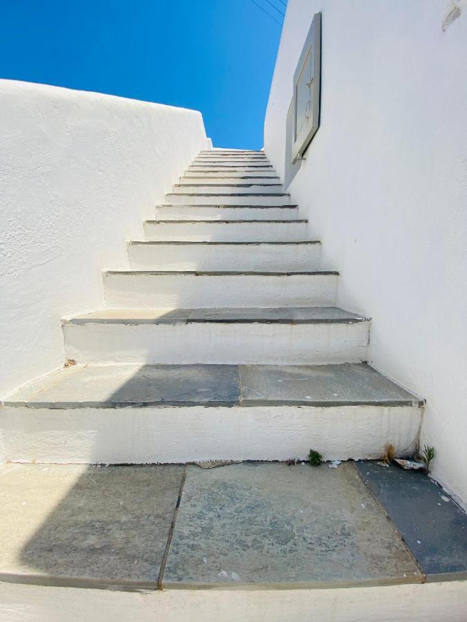 Sing And Blossom Accommodation Mykonos Town Exterior photo